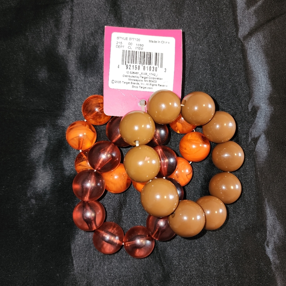 Bracelets - Picture 4 of 5